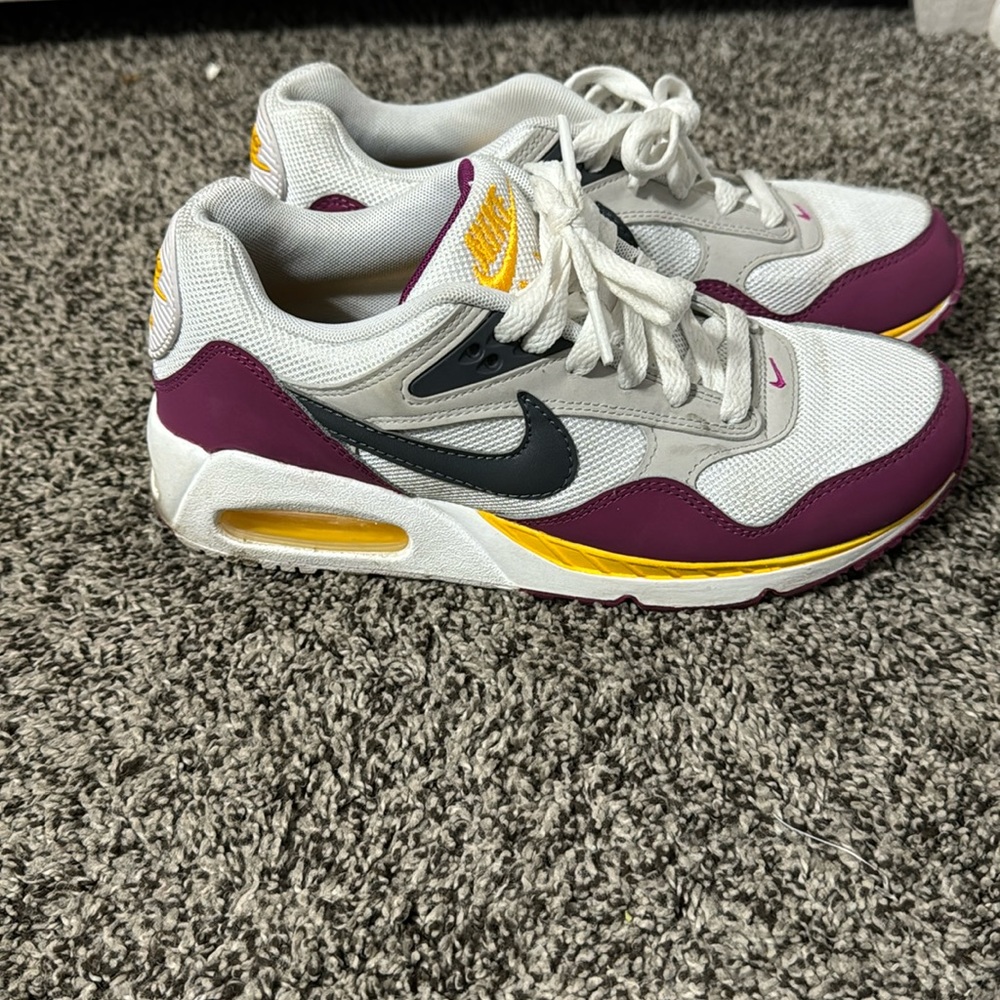 Nike shoes